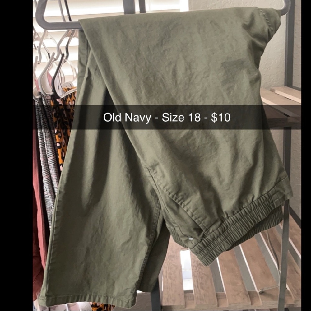 Old Navy Pants - Green - Size 18